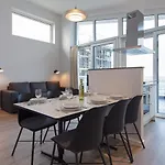 Lejlighed Hochwertige Am